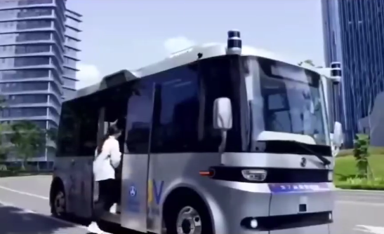 金溢科技助力西部首個智駕社區(qū)啟用